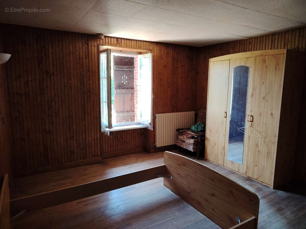 Maison à CHATEAU-CHERVIX