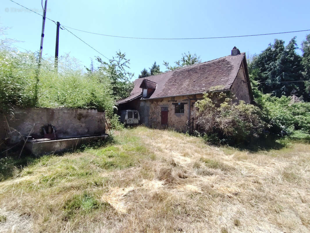 Maison à CHATEAU-CHERVIX