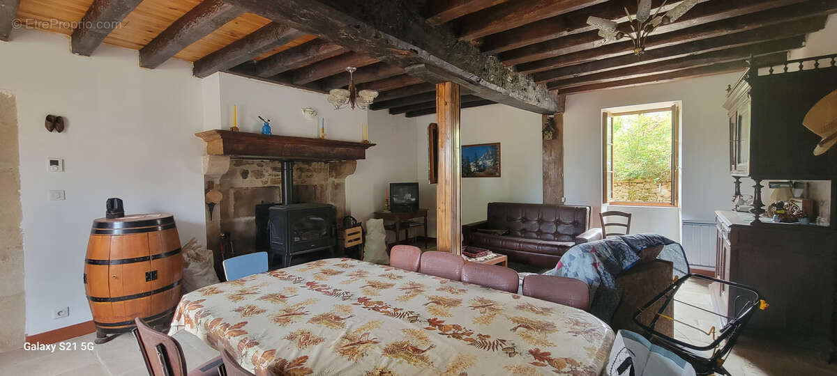 Maison à SAINT-SORNIN-LEULAC