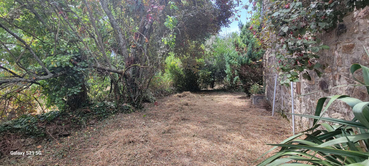 Maison à SAINT-SORNIN-LEULAC