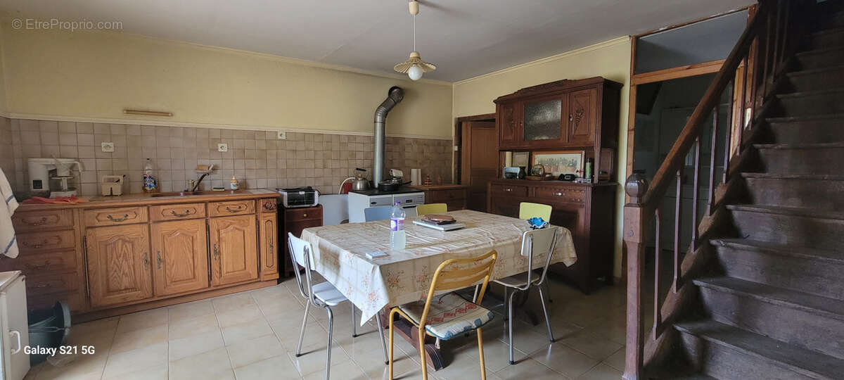 Maison à SAINT-SORNIN-LEULAC