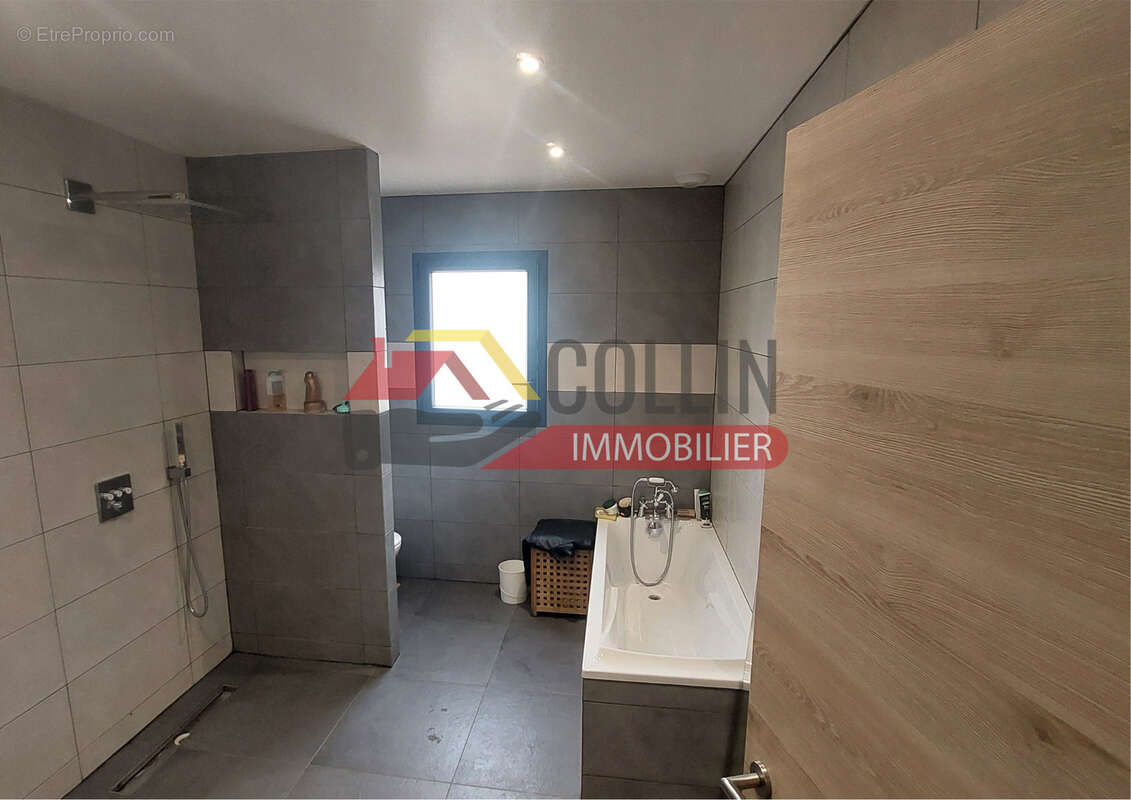 Maison à XERMAMENIL