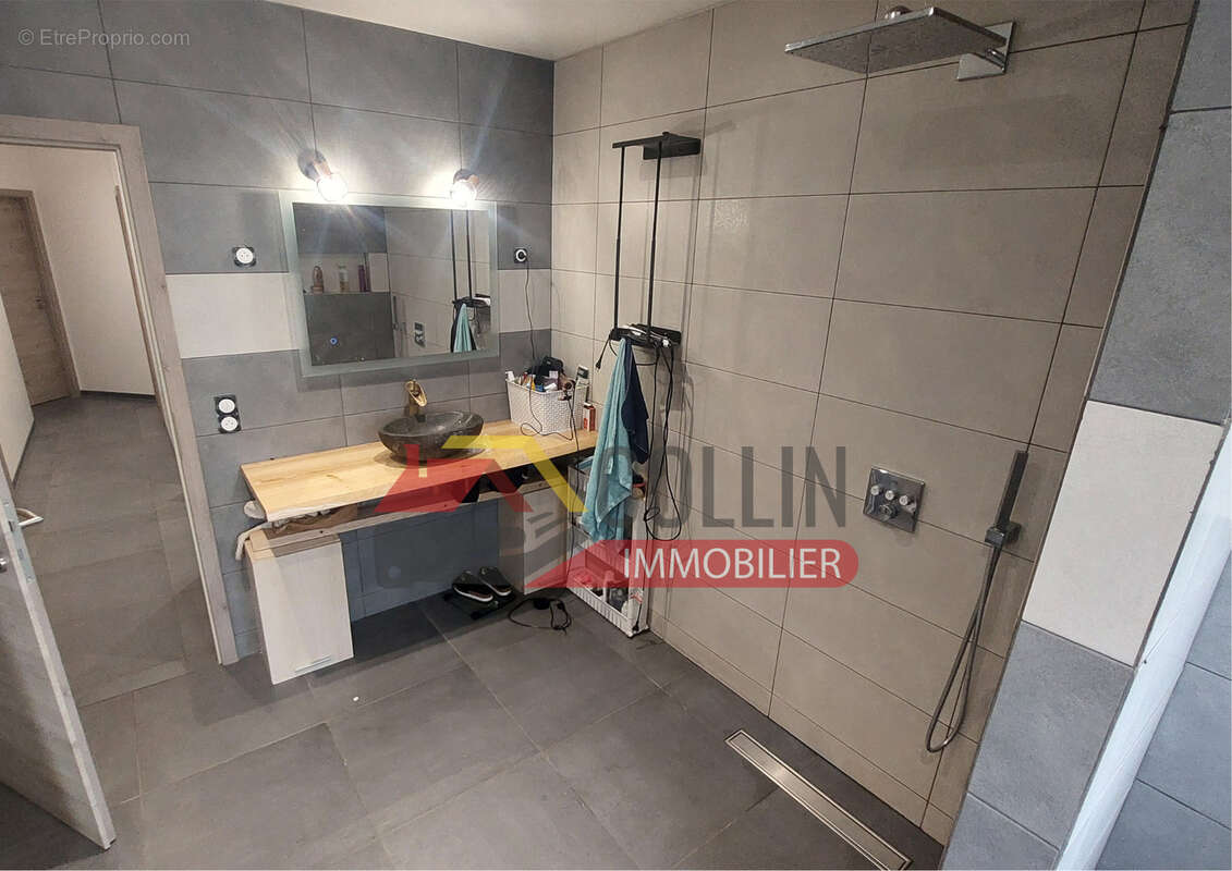 Maison à XERMAMENIL