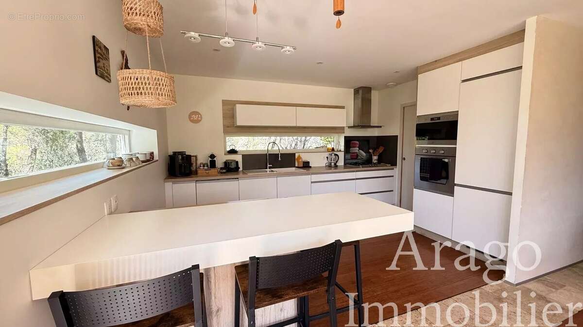 Maison à CASES-DE-PENE