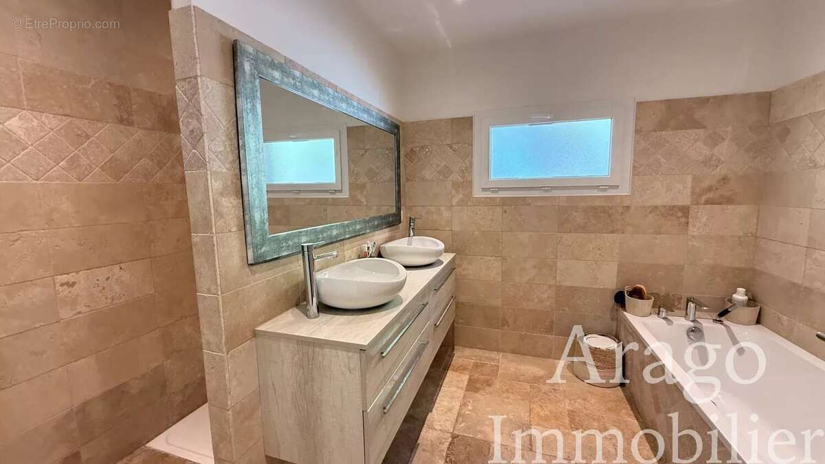 Maison à CASES-DE-PENE