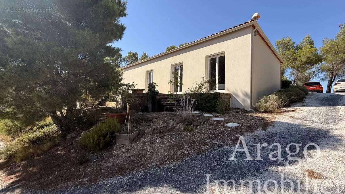 Maison à CASES-DE-PENE