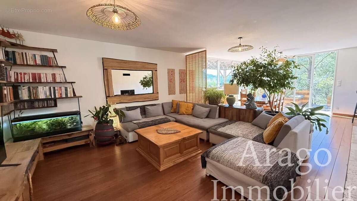 Maison à CASES-DE-PENE