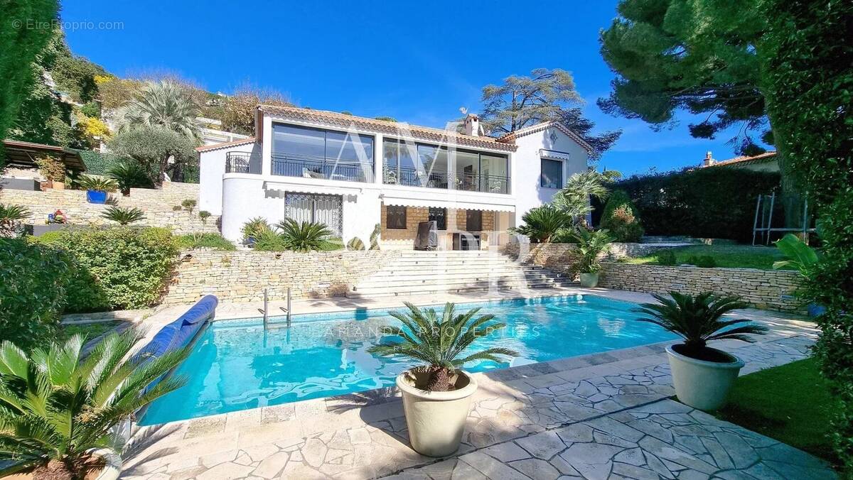 Maison à CANNES