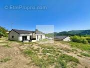 Maison à MONTELIMAR