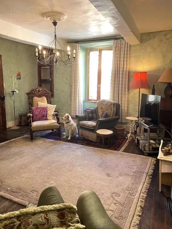 Maison à CASTELNAU-MAGNOAC