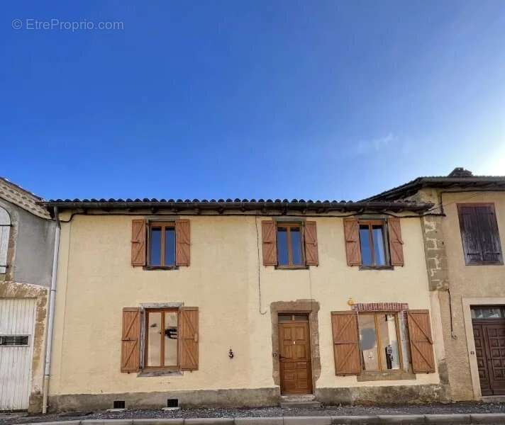 Maison à CASTELNAU-MAGNOAC