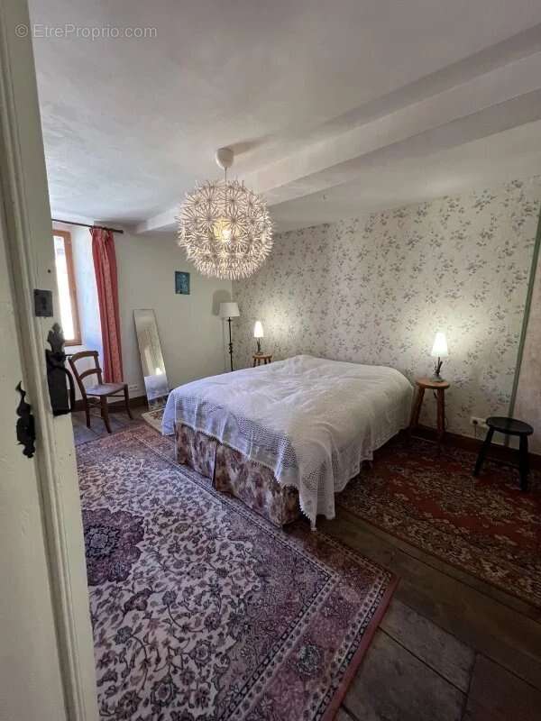 Maison à CASTELNAU-MAGNOAC