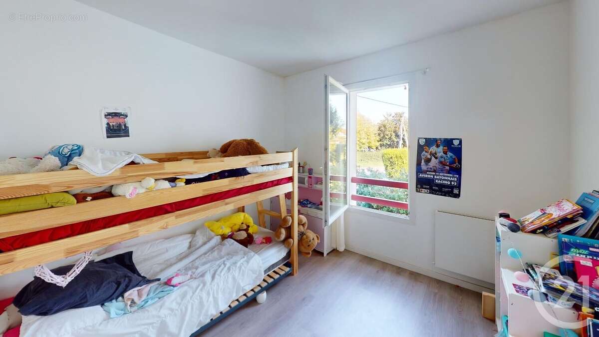 Appartement à USTARITZ