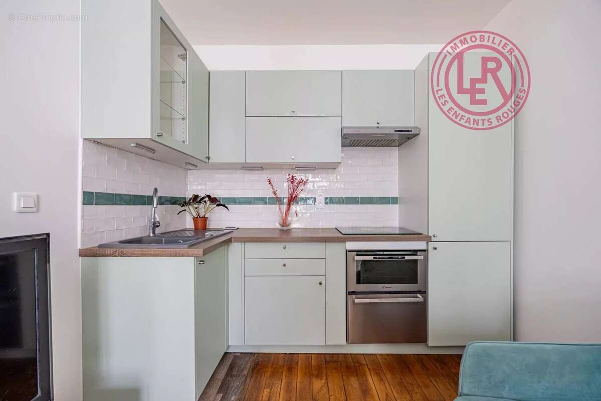 Appartement à PARIS-10E