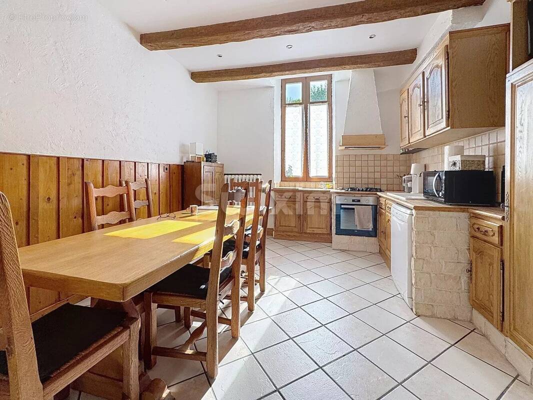 Appartement à SAINT-GERVAIS-LES-BAINS