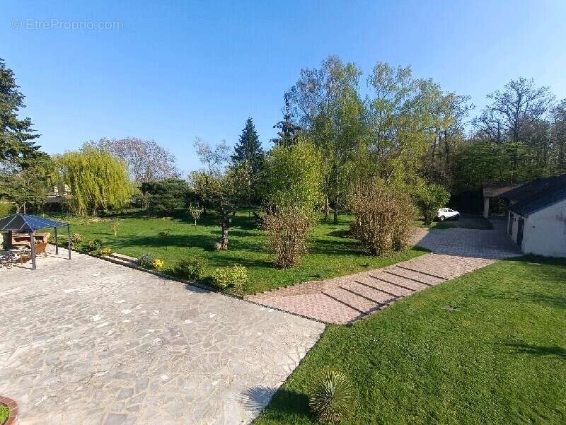 Maison à NONANCOURT