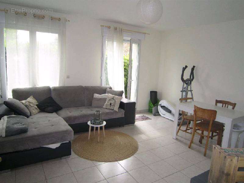 Appartement à NEUILLY-PLAISANCE