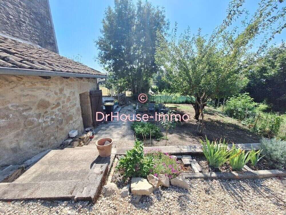 Maison à SOUSCEYRAC