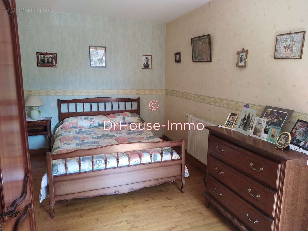 Maison à VILLEFRANCHE-DU-PERIGORD