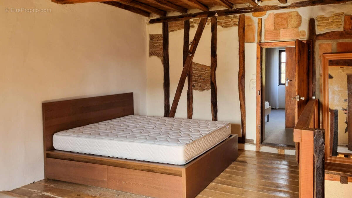 chambre - Maison à LABECEDE-LAURAGAIS