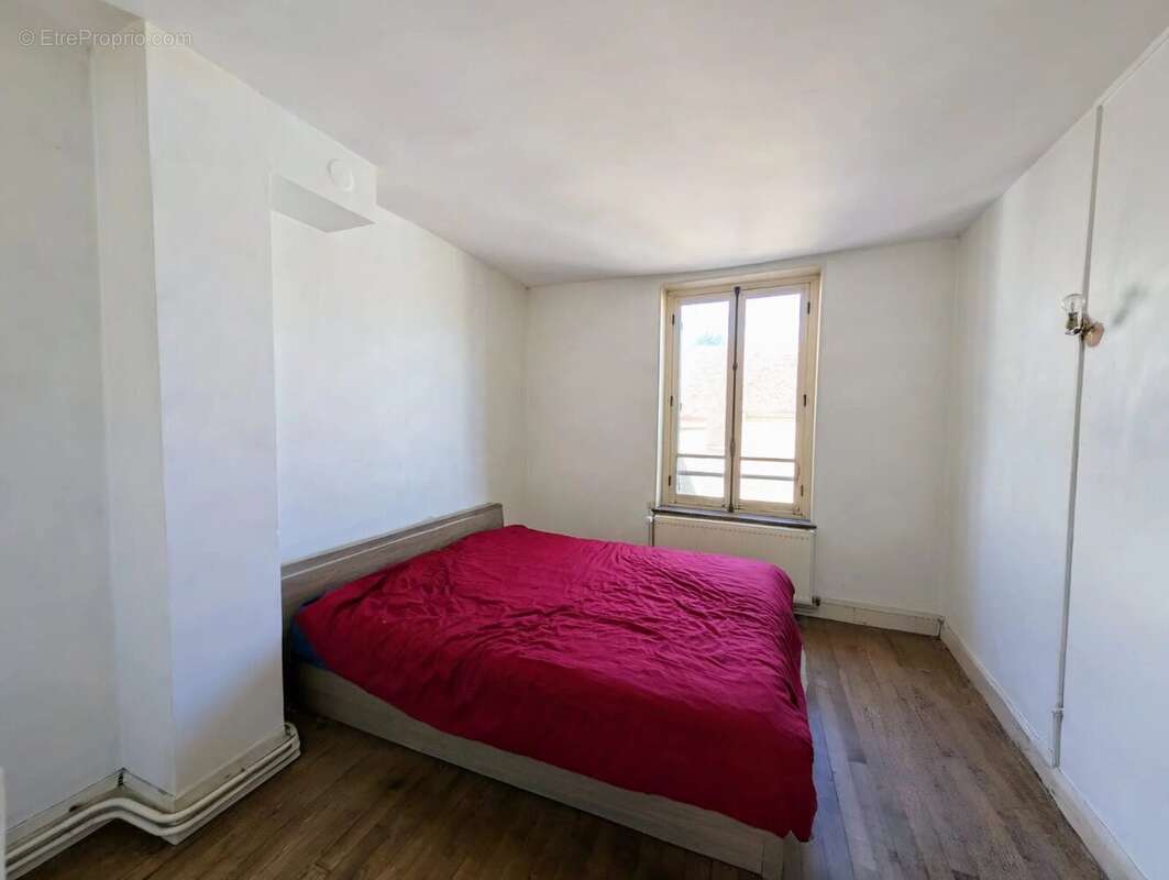 Maison à COULOMMIERS