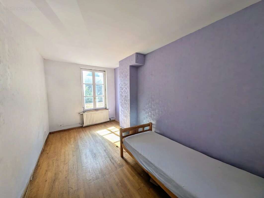 Maison à COULOMMIERS