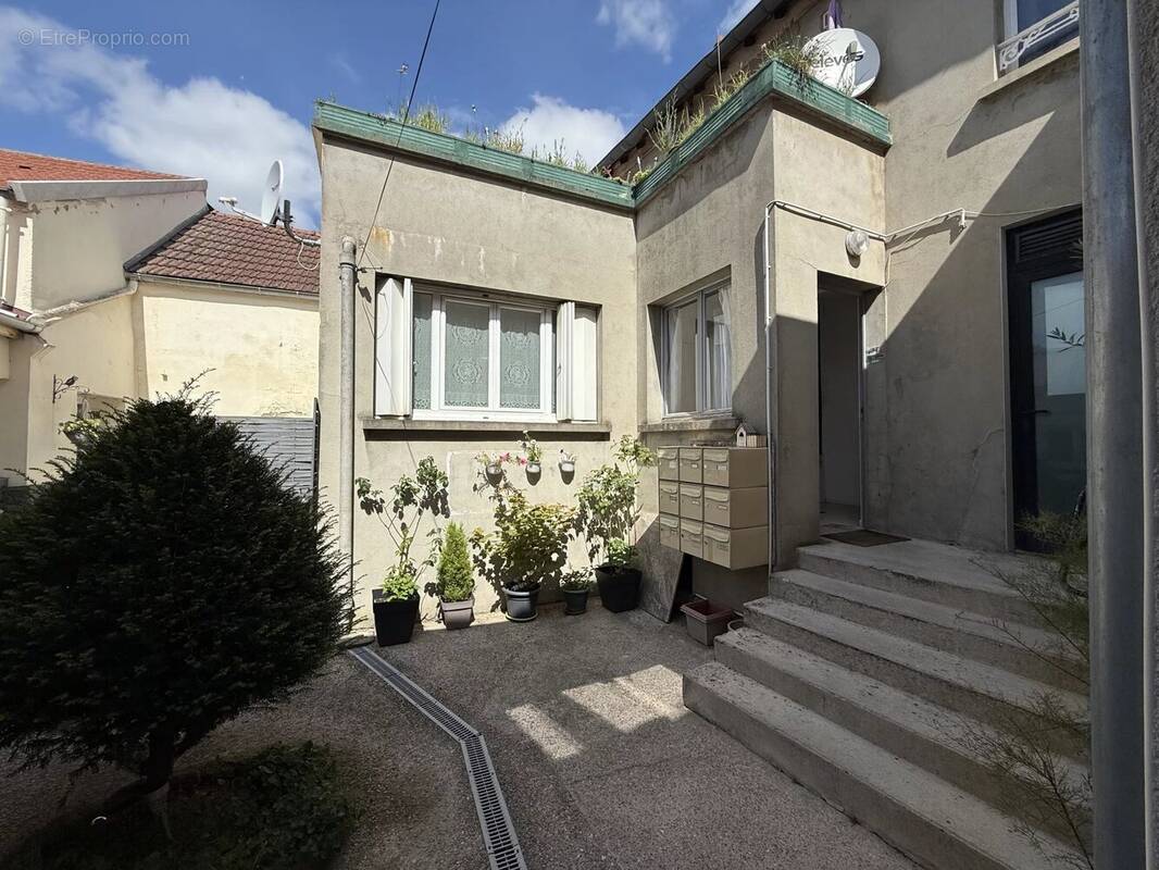 Appartement à LIZY-SUR-OURCQ