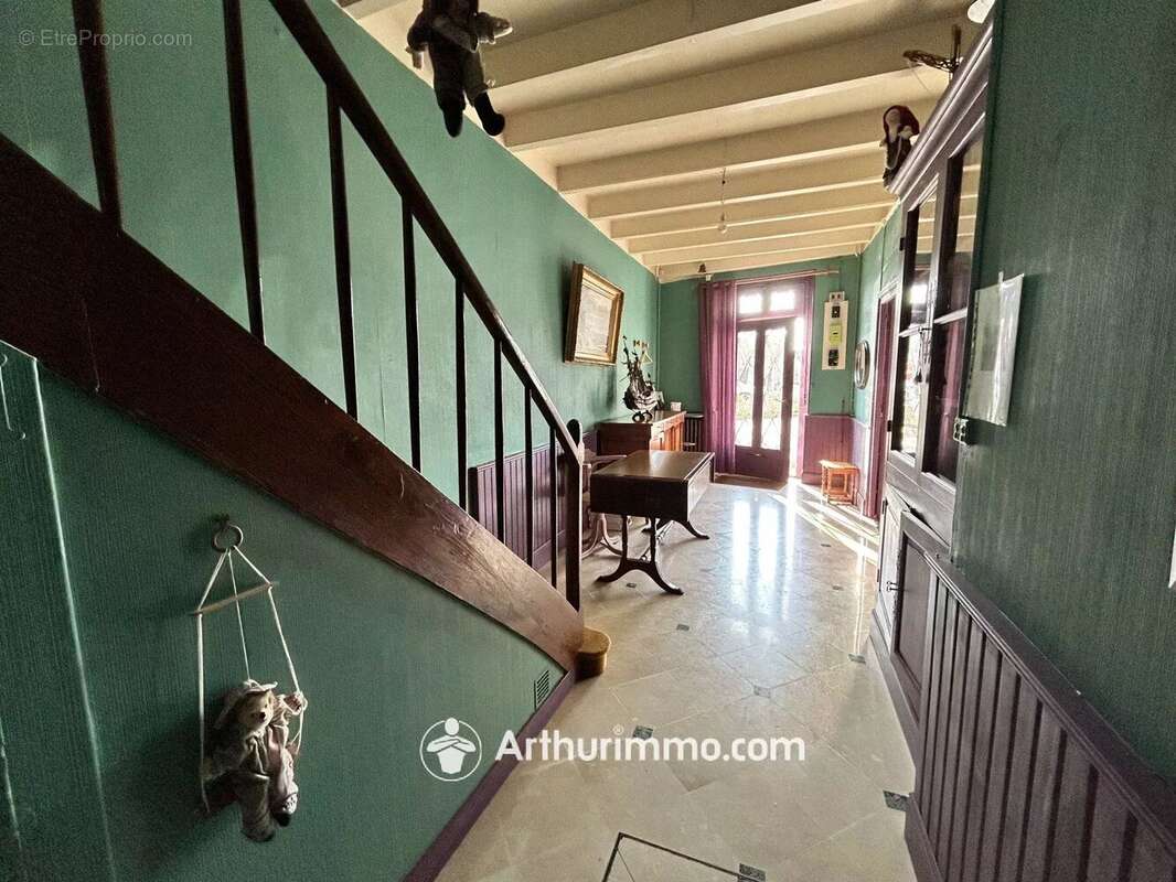 Maison à BEAUVAIS-SUR-MATHA