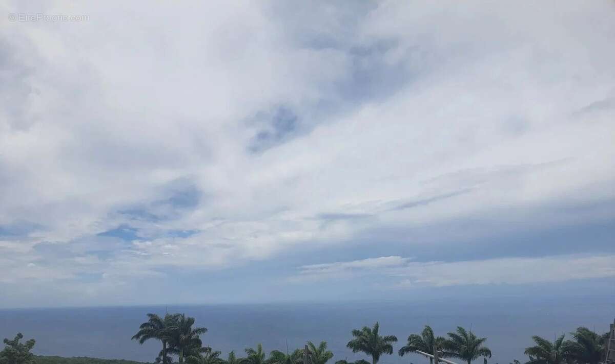 Terrain à SAINT-DENIS