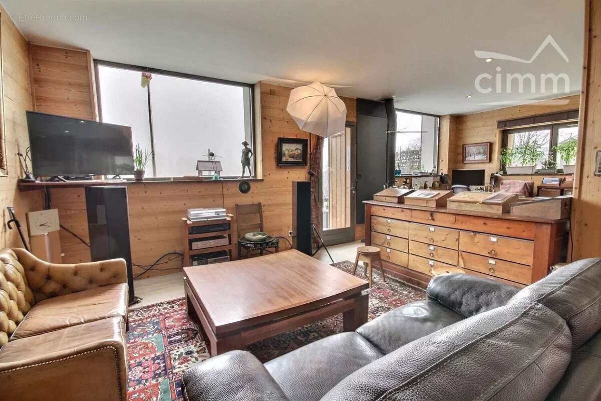 Maison à BOURGET-EN-HUILE