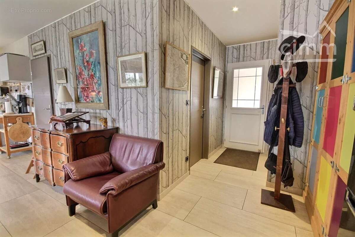 Maison à BOURGET-EN-HUILE