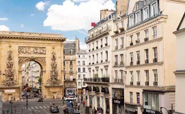 Appartement à PARIS-2E