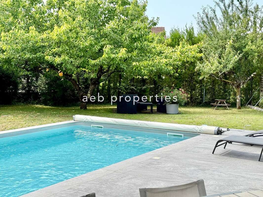 Maison à SAINT-ANDRE-LES-VERGERS