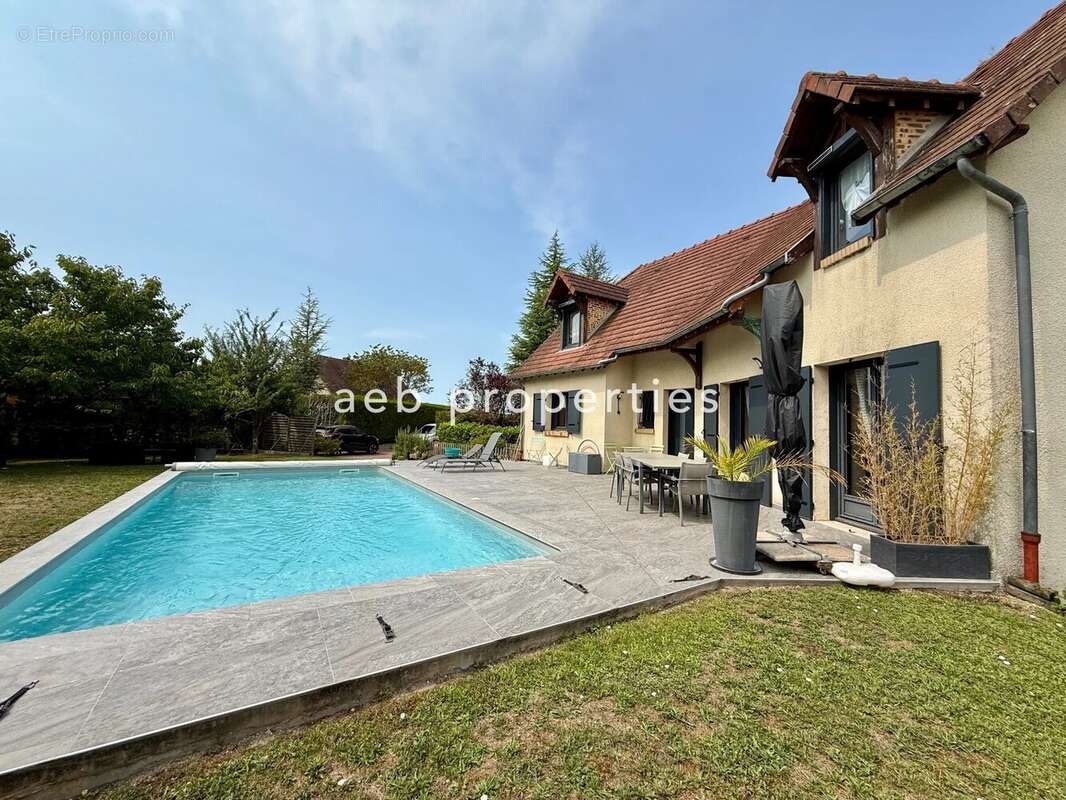 Maison à SAINT-ANDRE-LES-VERGERS