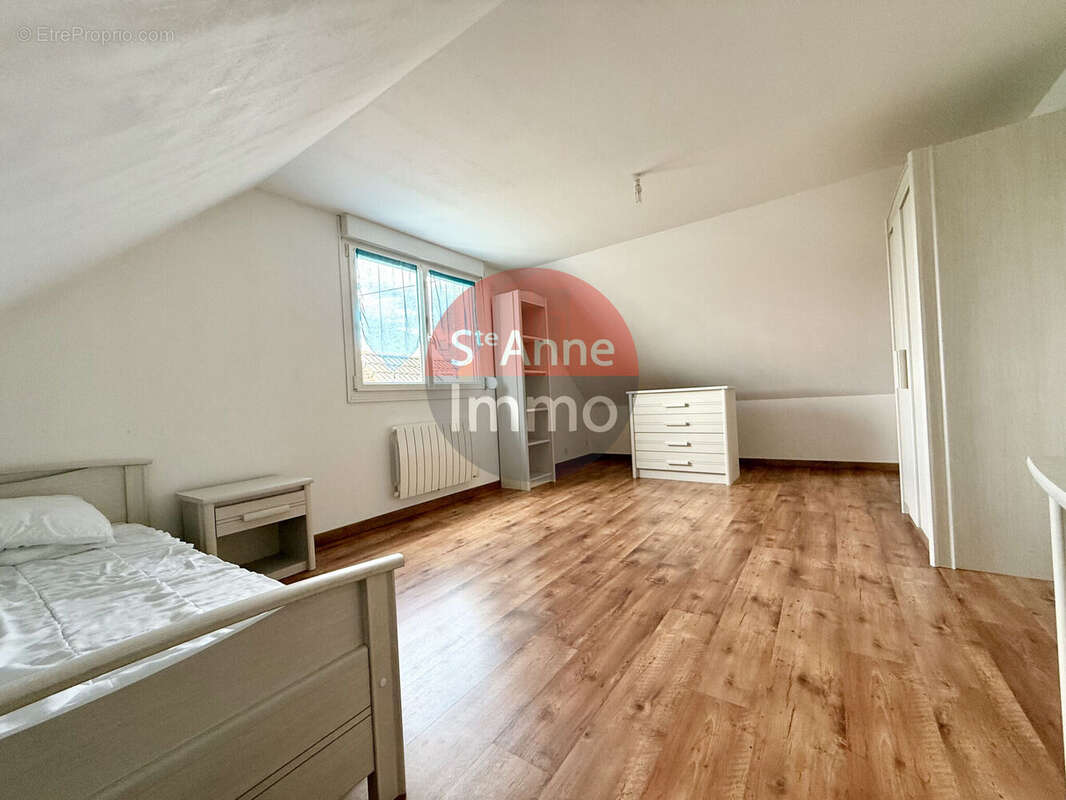 Photo 9 - Maison à ROSIERES-EN-SANTERRE