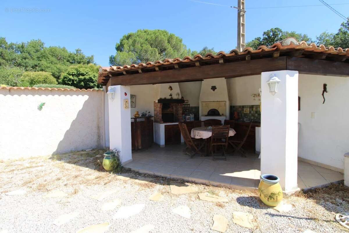 Maison à PIERREFEU-DU-VAR