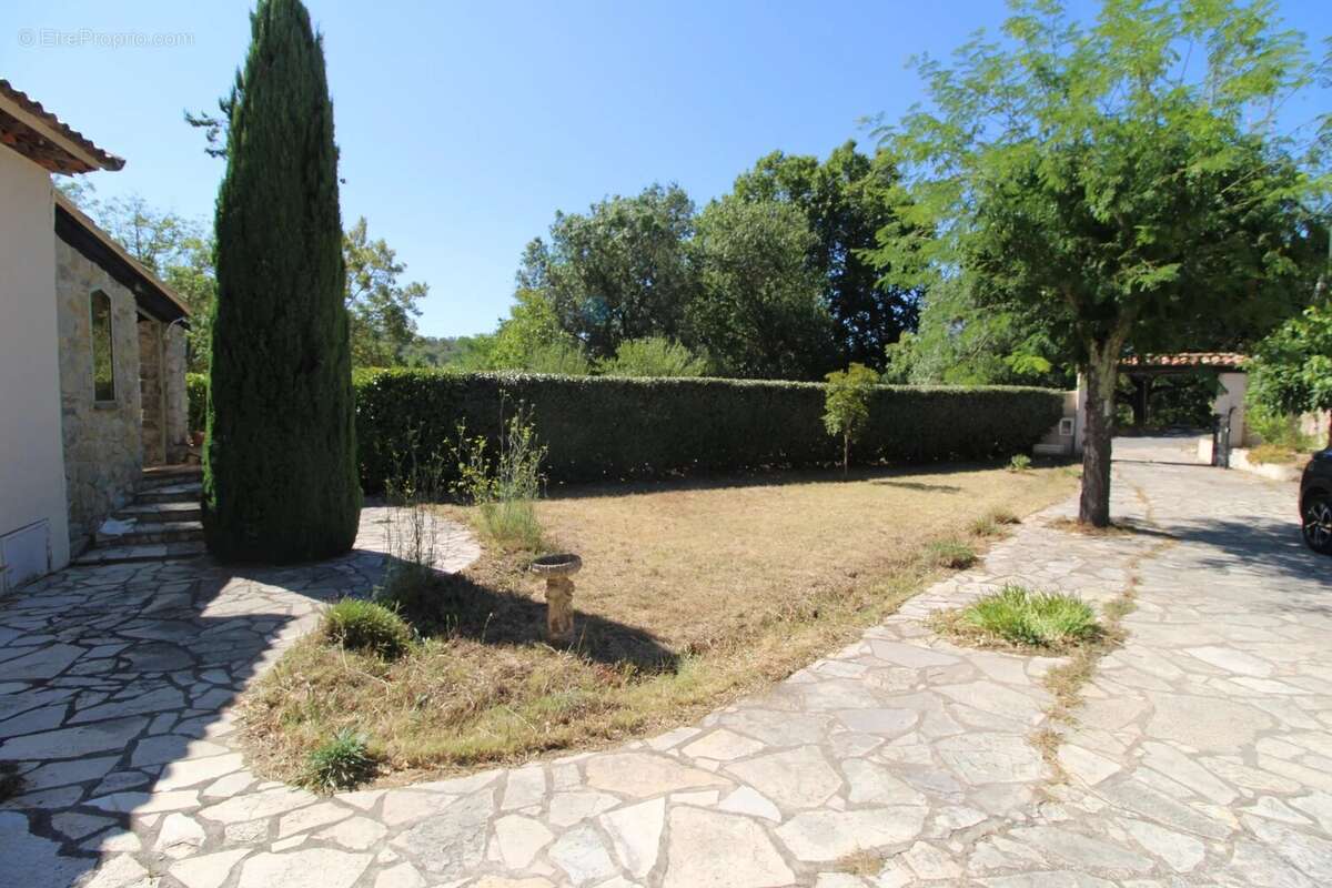 Maison à PIERREFEU-DU-VAR