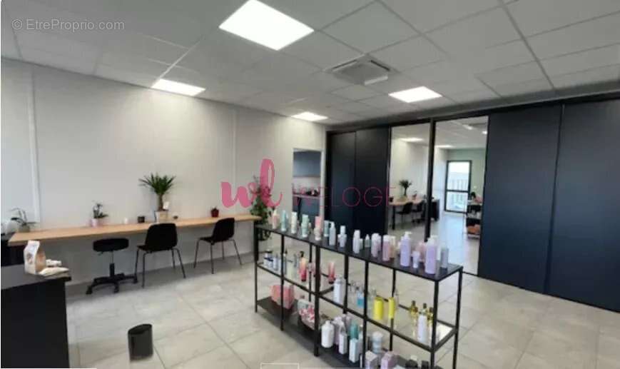 Commerce à DECINES-CHARPIEU