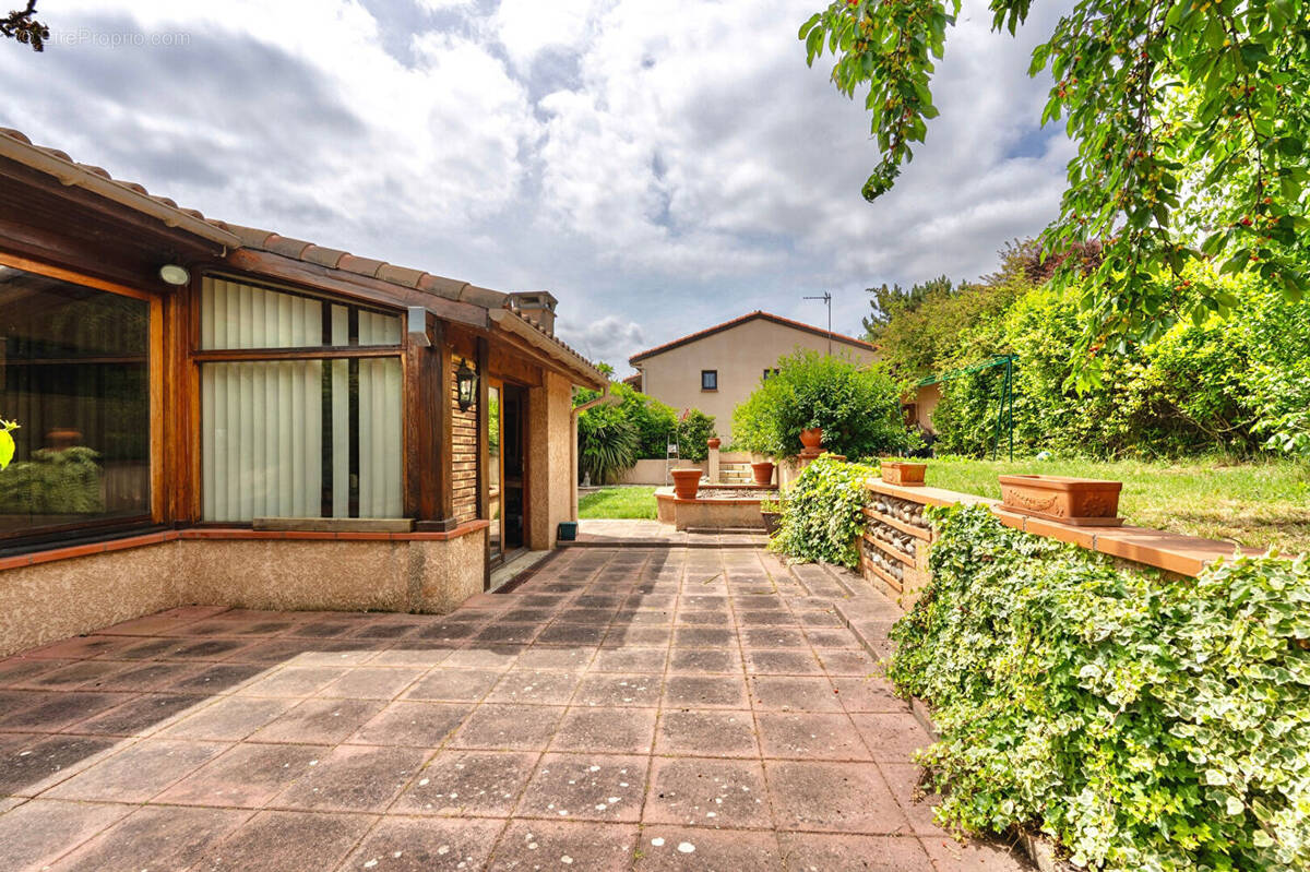 Maison à CORNEBARRIEU