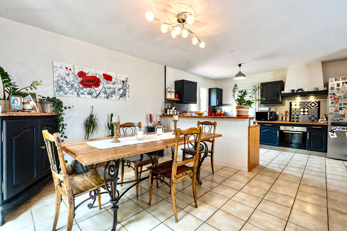 Maison à CORNEBARRIEU