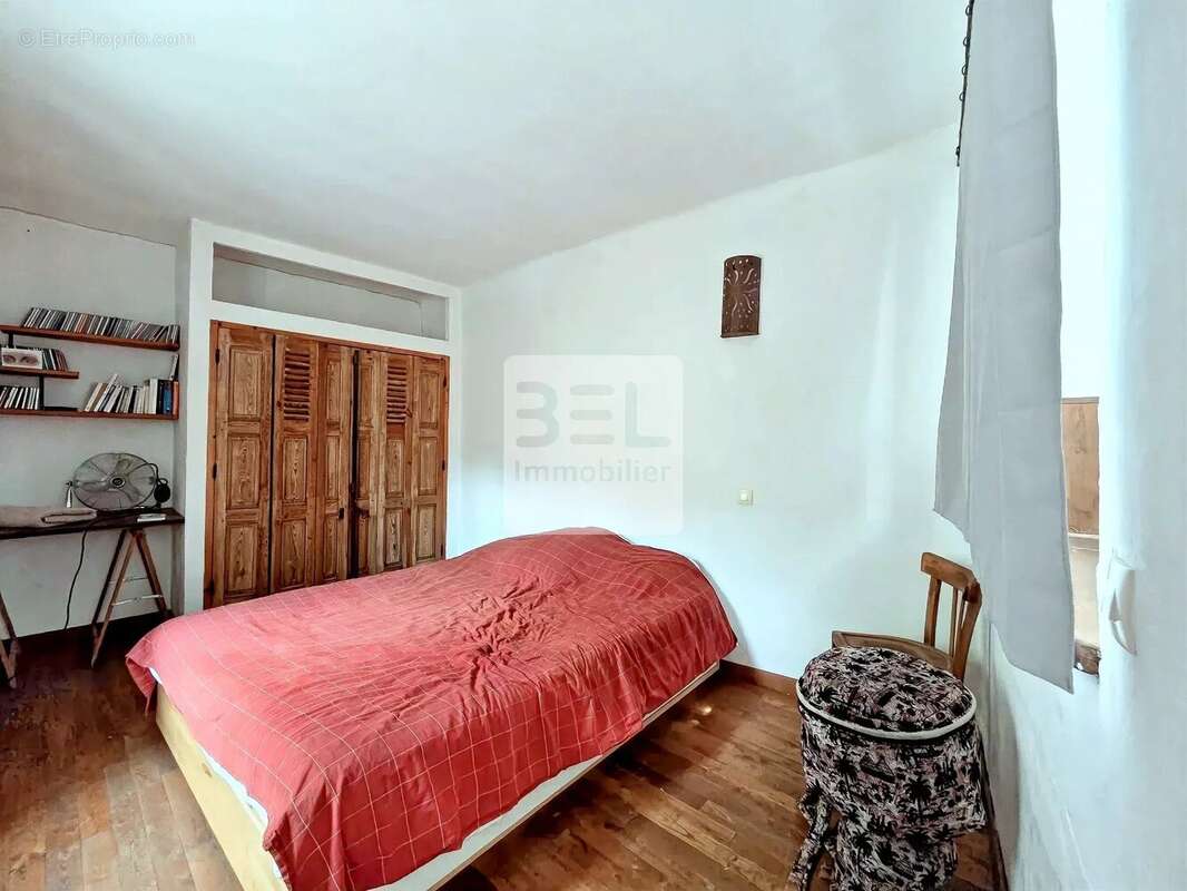 Appartement à SUZE-LA-ROUSSE