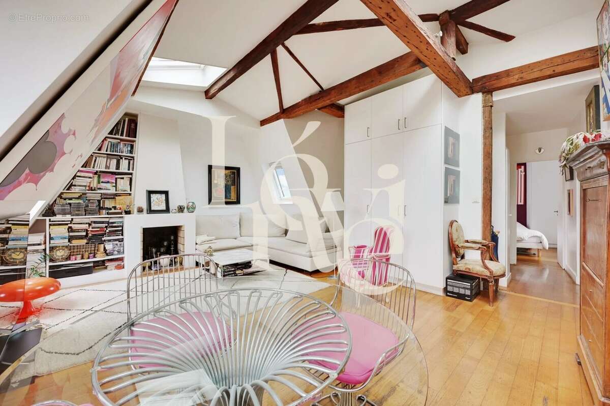 Appartement à PARIS-5E