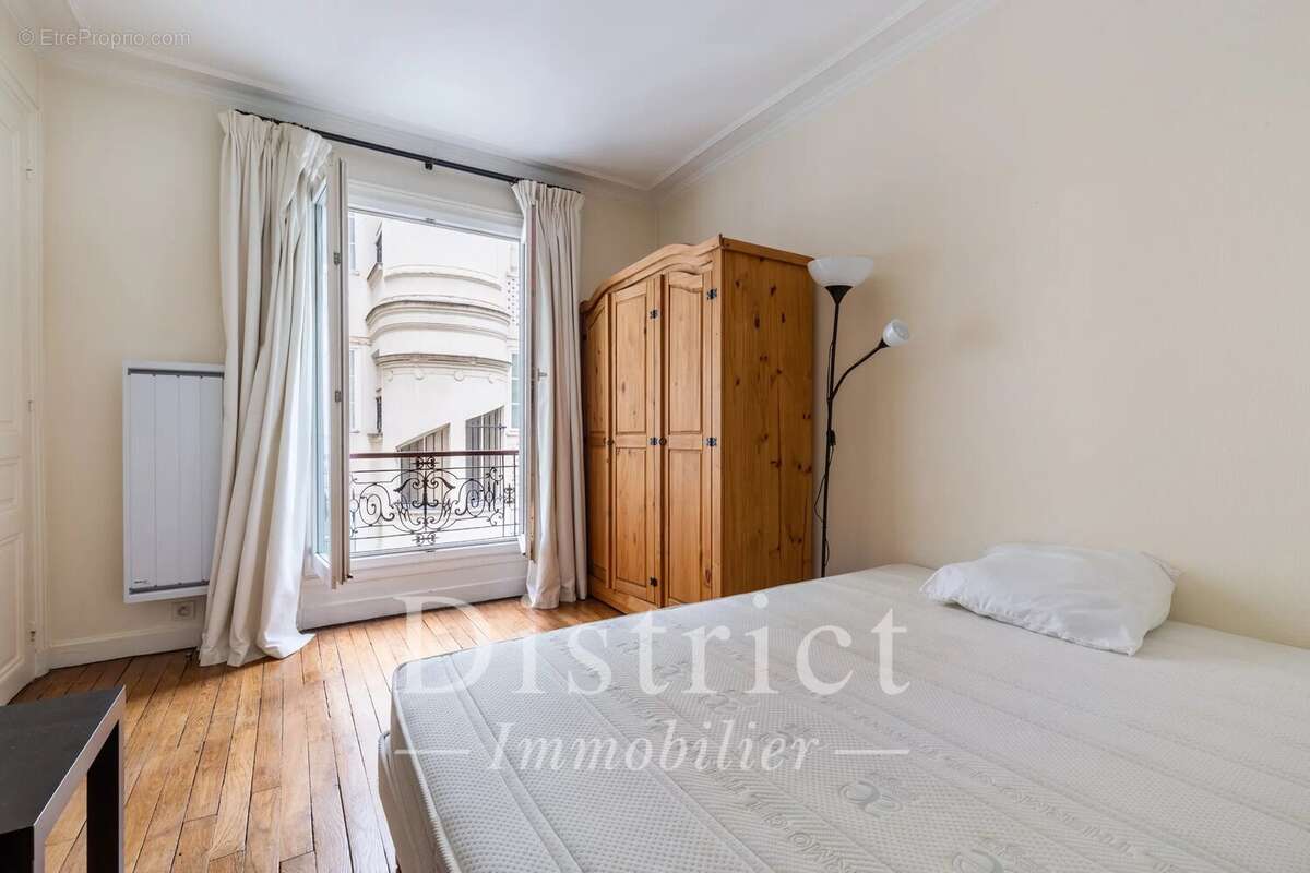 Appartement à PARIS-5E