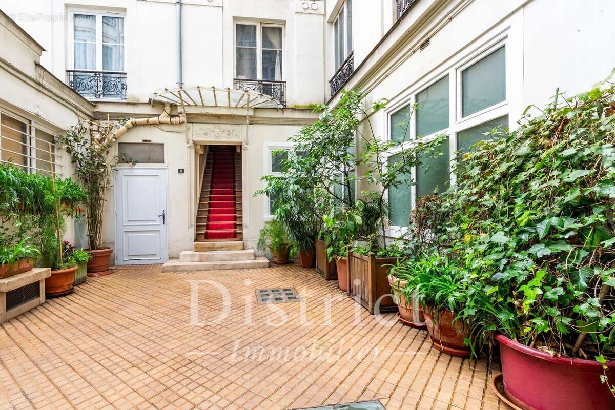 Appartement à PARIS-5E