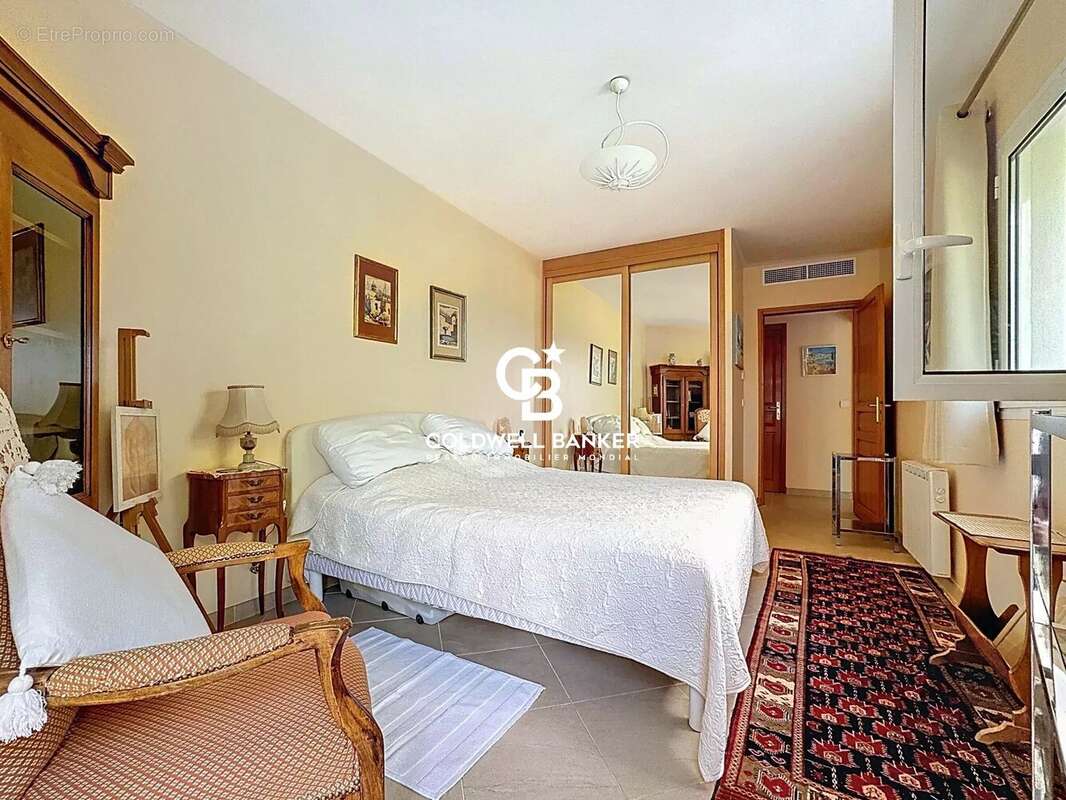 Maison à LES ADRETS-DE-L&#039;ESTEREL