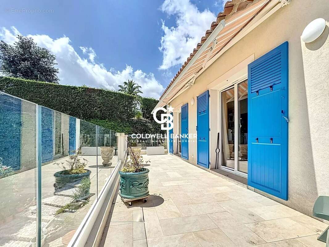 Maison à LES ADRETS-DE-L&#039;ESTEREL