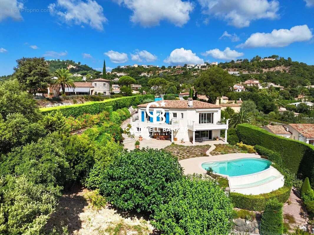 Maison à LES ADRETS-DE-L&#039;ESTEREL