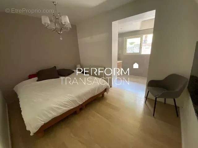 Maison à VAULNAVEYS-LE-HAUT