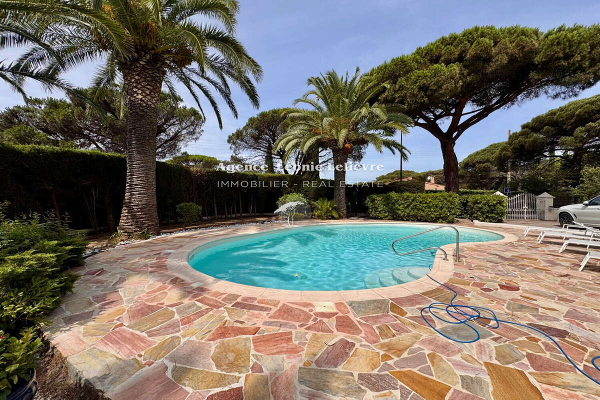 Maison à LES ISSAMBRES