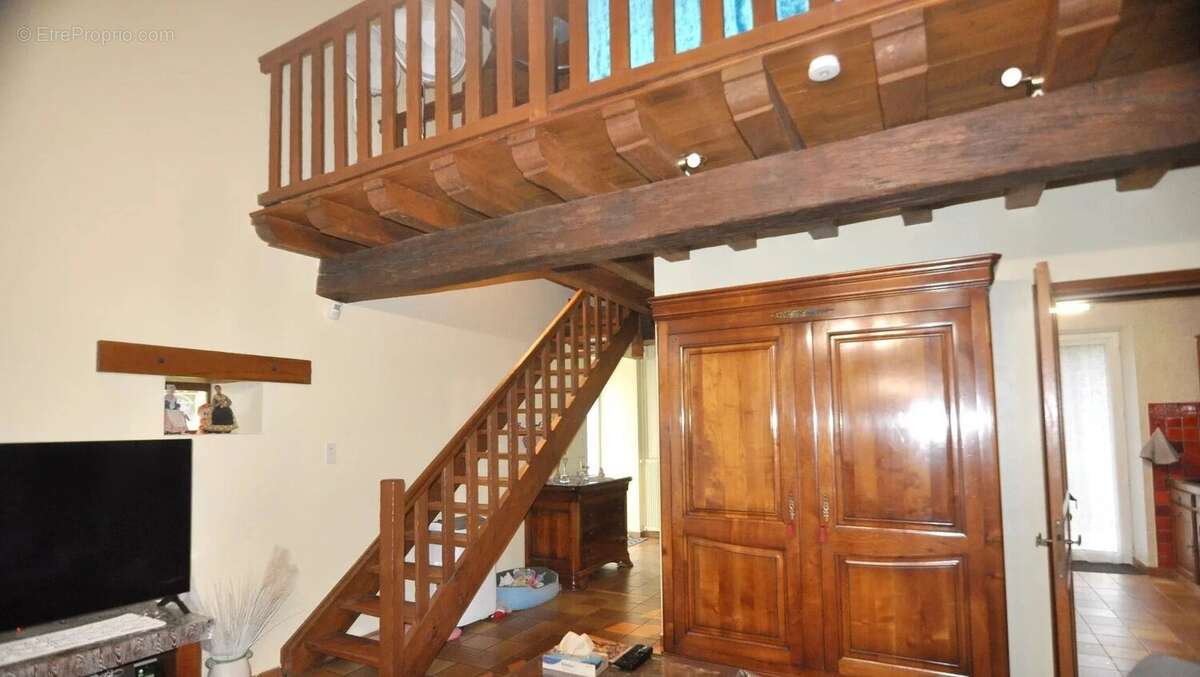 Maison à AUBETERRE-SUR-DRONNE